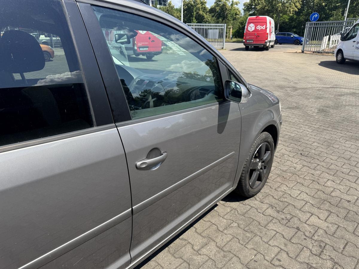 VW Touran 1T original T&uuml;r vorn rechts LD7S Graumetallic Rohbau Bj.2008